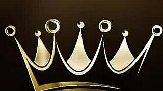 petite blonde bimbo chloe houston bares all in first outdoor scene