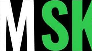 i know what chu did last summer... nerd cheerleader bestie on my desk 😏