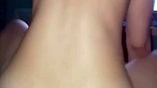 latina couple worships big homemade ass 😘🍑🔥