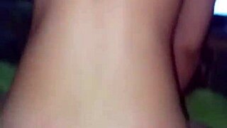 latina couple worships big homemade ass 😘🍑🔥