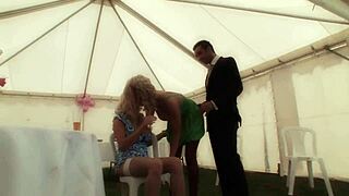 Tammie Lee Takes Cumshots on Face After Ass-to-Mouth Double Fuck