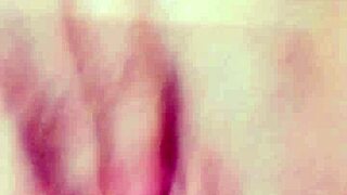 solo double penetration with toys fills her tight holes
