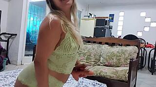 damn that caliente latina ass on webcam amateurs fetish reality big ass shakin