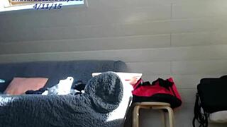 sexydea masturbates with toys on live webcam show
