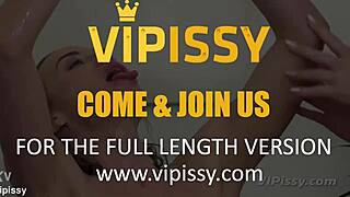 Piss-drenched lesbians finger and face-sit to orgasm