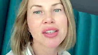 check out my first public flashing turned orgasm in sfw!