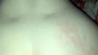 comi novinha branquinha de quatro pau preto buceta rosa