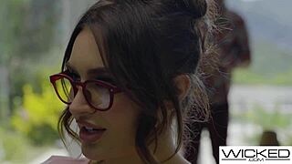 Nerdy Big Tittied GF Fucked Hard After Helping Me?