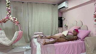 comendo essa latina gostosa de quatro pauzudo no cu dela bucetao