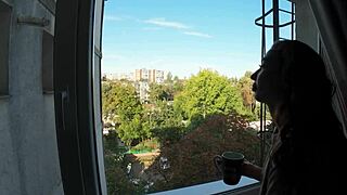 Morning Wakeup! Kisses Lead To Skinny Slut's Tanned Pussy Pound!