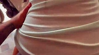 i spot curvy colombian babe flashing big natural tits to neighbors before public creampie ride