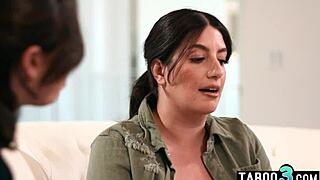 bbw arab soldier, lick milf officer's pussy now?