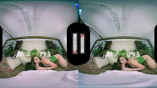 poison ivy xxx vr cosplay... stunning redhead slut gets garage pussy smashed hard 😈🔥