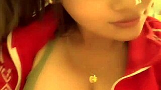 peruana tik toker strips teases ass in homemade dorm clips