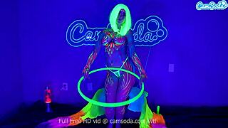 jewelz blu's body paint masturbation show with big tits n toys 😍💦