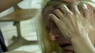 cindy crawford's tight cunt stretched wide by hung lover's monster cock pounding!