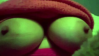 Italian milf Artemisia Love bounces huge natural tits solo horny