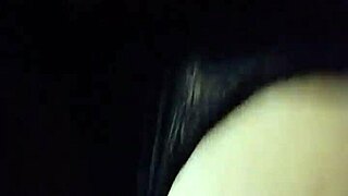 สาวน้อยขย่มควยใหญ่แรงจัด