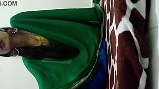 auntie loves sucking indian cock but hates taking it deep