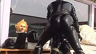 Roxina Retro Rubber Shiny Horny XXL Fetish Play  