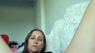 solo brazilian babe moans double dildo penetration two holes