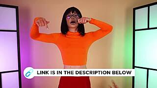 hannahjames710 tries sexy wonder woman leeloo velma daphne cosplay fits