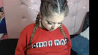 Watch Cute Webcam Masturbation!