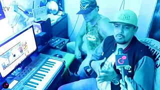 From bus singer to master composer creator