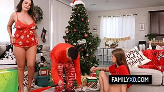 stepmom elizabeth skylar joins stepsis sky wonderland xmas fuck