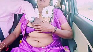 driver indian housewife saree slips up for dirty car sex romance telugu talk