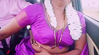 driver indian housewife saree slips up for dirty car sex romance telugu talk