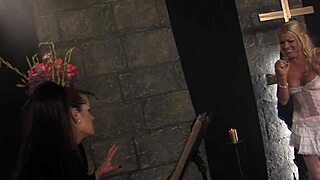 cindy and tanya lap juicy twats in heels and fishnets