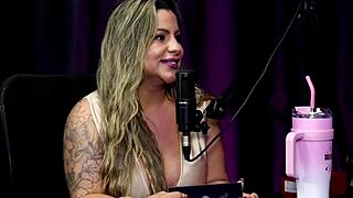 já se masturbou na praia? nathalia dias em casa de swing com menage e cuspe nos peitos! 🔥😈🏖️