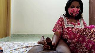 Hot Housewife Bhabhi's Tight Pussy Filled in Romantic Desi Sex