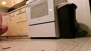 Giantess Dawnskye1962 Spots Tiny Shrinky in Kitchen Heels?