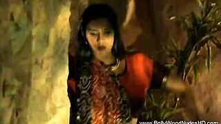 exotic bollywood lover stripping nude, wanna watch her erotic indian dance tease?