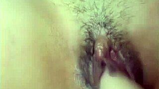 sola en casa deseando una gran polla madre soltera