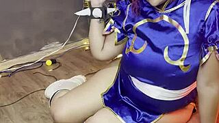 Chubby cosplay babe shows thick curves backstage
