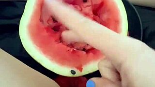 Лудо аматьорско арабско порно със Снежанка от Бевърли Хилс