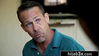 BLACK HIJAB HOTTIE FUCKS OLD AMERICAN GEEZER FOR CITIZENSHIP!