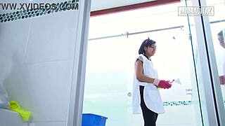 Hot sexy Colombian hotel maid in rubber gloves bends over scrubbing the shower floor!