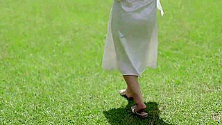 masturbasi di taman emang nikmat cewek hijab
