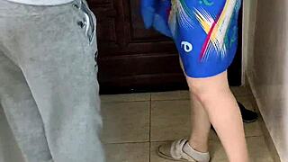 egyptian slut pays pizza guy with sex