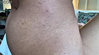 reyna belle in lingerie sucks my cock hard