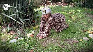 Natgio mixes lion and leopard costume game