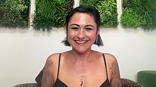 starring josie jaxxon going deeper podcast