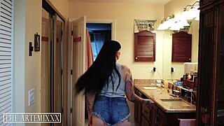 Hot couple artemixxx and tiffany nacke end up fucking