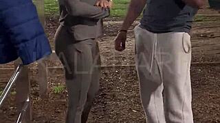 Personal Pauzudo Da Treino Para Casada Muito Safada E Fode A Safada Na Frente Do Marido Corno