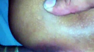 amateur homemade video featuring paola and her big culo