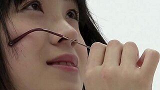 Amateur Nude Photo Session With Petite New OL